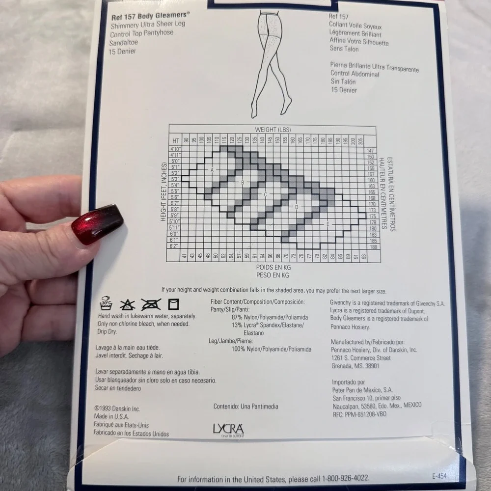 Givenchy Body Gleamers Pantyhose Size B‎ La Creme VTG NOS